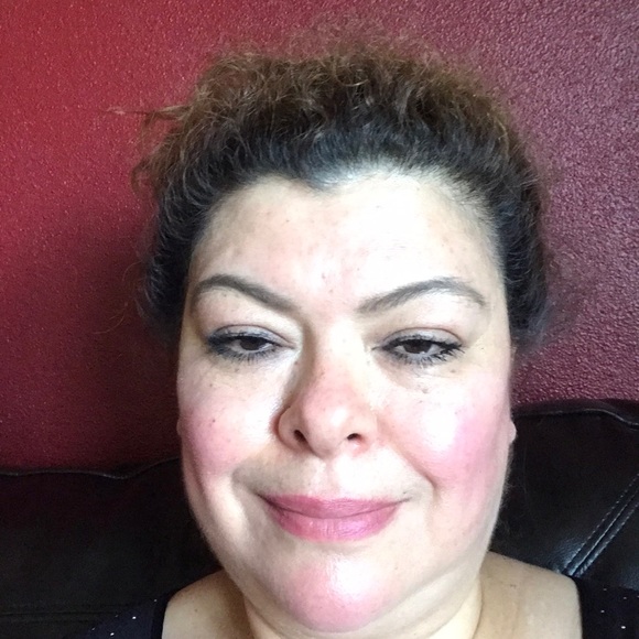 Meet your Posher, Concepcion - Picture 1 of 1